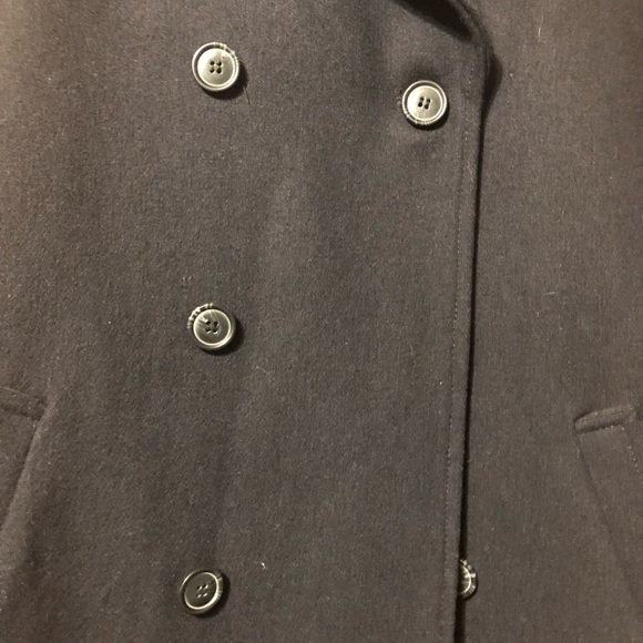 Men’s Coat - Picture 2 of 3